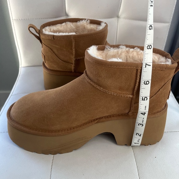 UGG Women’s Classic Ultra Mini Heights Boots NEW without Tags - Picture 5 of 9